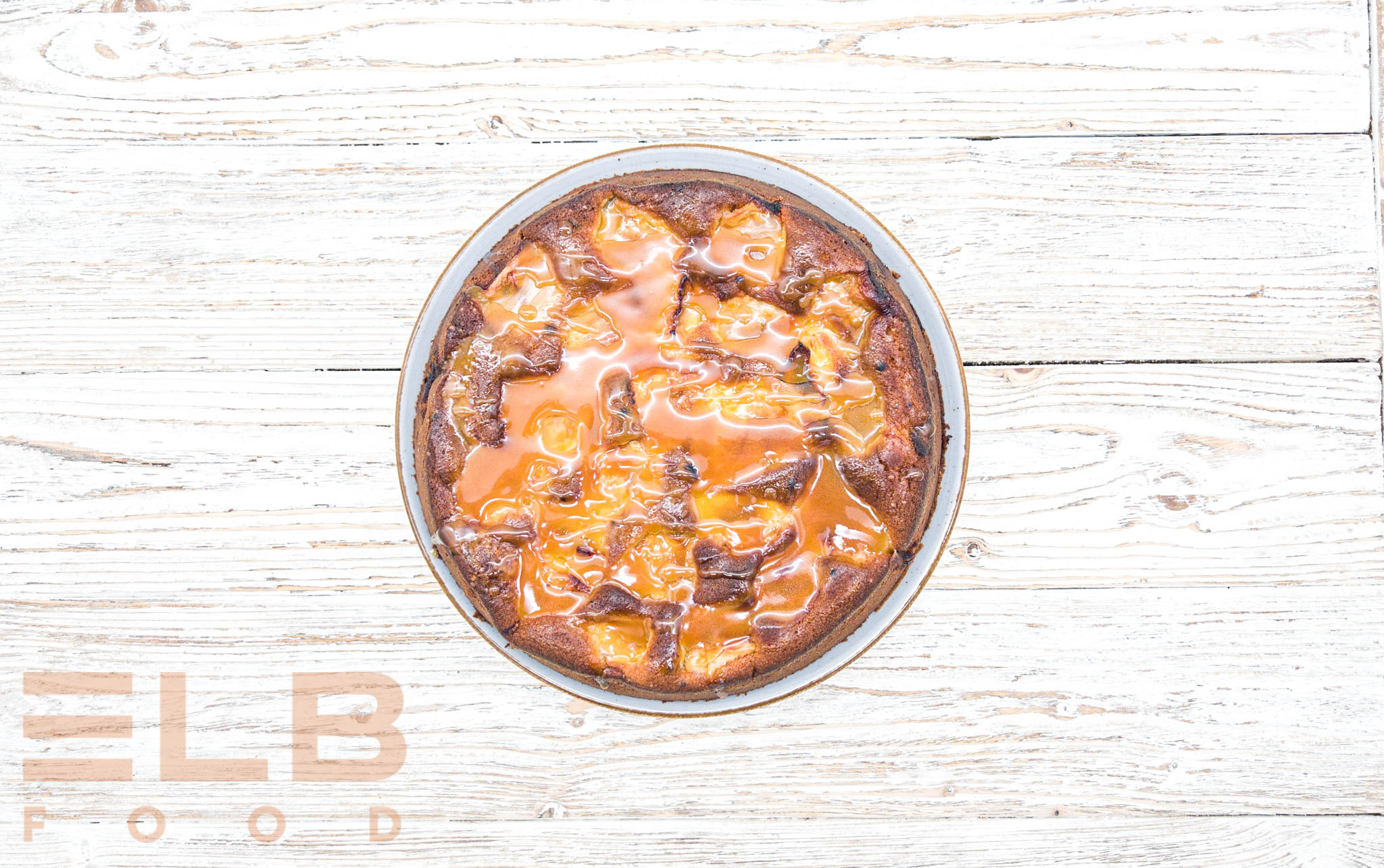 Apfel Marzipan Kuchen mit Caramel ca. 1,2 kg